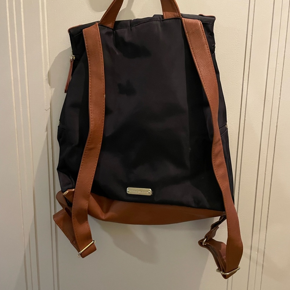 Steve Madden Backpack - Picture 3 of 4